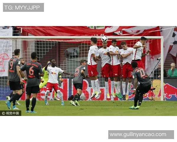 意甲激战拜仁大胜莱比锡逆转时刻引发全场热议与争议判罚