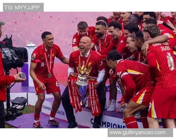 英超激战波尔图与利物浦交锋以平局收场全场气氛紧张刺激