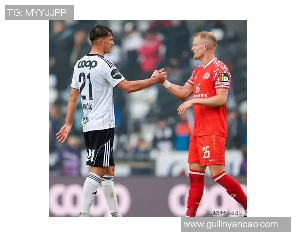 欧联杯精彩对决切尔西逆转那不勒斯全场沸腾瞬间回顾与分析