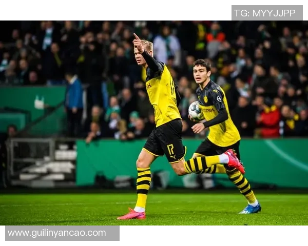 英超激战：多特蒙德狂胜本菲卡神奇扑救点燃全场激情