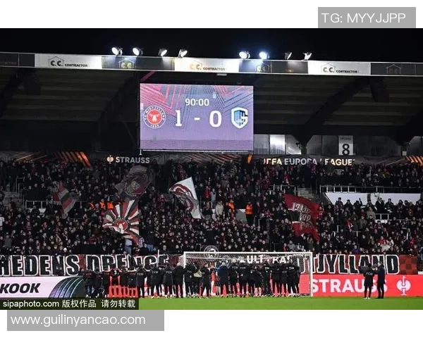 友谊赛精彩回顾拜仁3-0战胜国米争议判罚引发热议