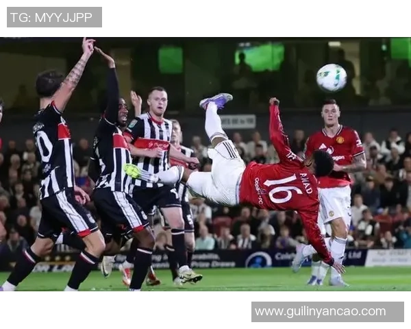 意甲精彩对决曼联大胜国米帽子戏法引爆全场战术分析揭秘