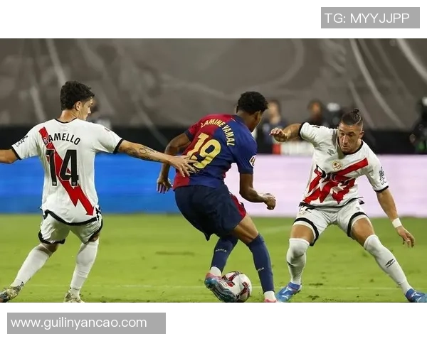 西甲激战马竞强势3-0战胜尤文图斯争议判罚引发全场热议 西甲激战马竞强势3-0战胜尤文图斯争议判罚引发全场热议