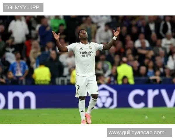 西甲激情对决皇马逆转本菲卡球员帽子戏法点燃全场热情