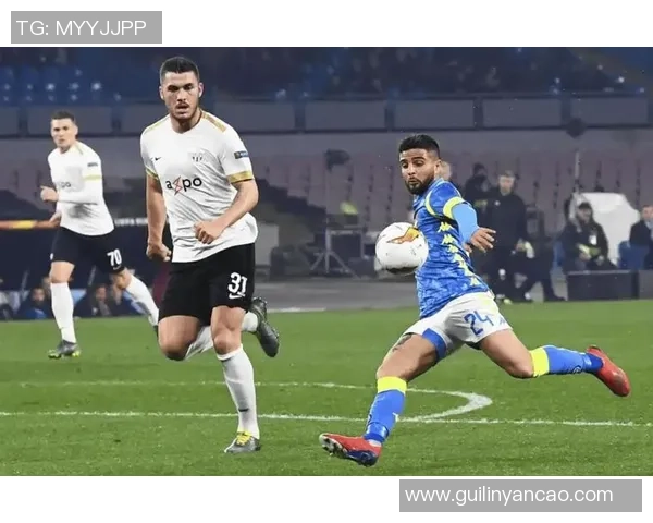 足总杯激战莱比锡凭乌龙球险胜那不勒斯全场沸腾瞬间回顾